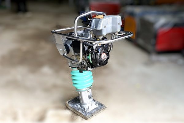Máy Đầm Cóc Mikasa MT72FW - Ảnh 3