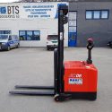 Xe Nâng Điện Đứng Lái 0.6 Tấn
